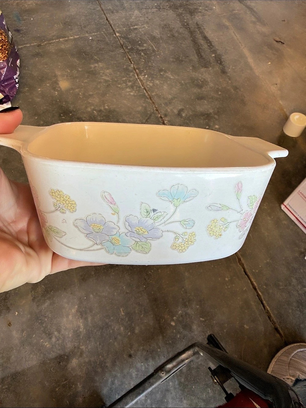 Pyrex Butterprint Floral Casserole Dish White & Blue